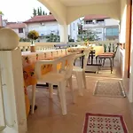 Mit Balkon- Fuer Fuenf Personen By Interhome Apartamento *